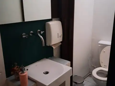 Local en Venta 60 años