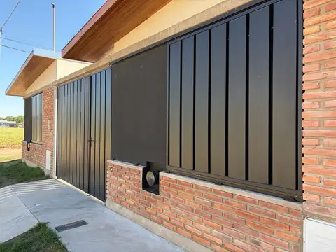 Departamento PH de un dormitorios en venta en Paredes Oeste y Leiva