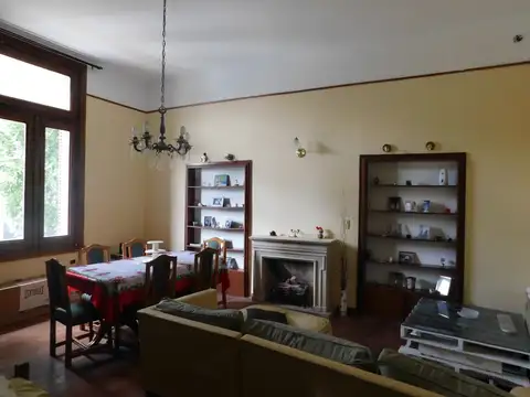 Uspallata 2000 - PH en 2 plantas con terraza