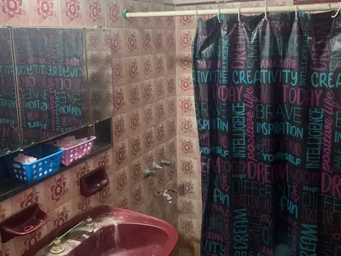 Casa en Venta en Villa De Mayo, USD 90.000