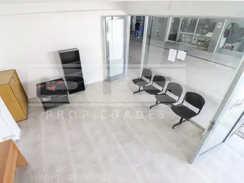 Av. Avelino Rolón 91 entre Blanco Encalada y Marcos Paz