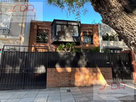Casa en Belgrano 6 ambientes - Zona de embajadas