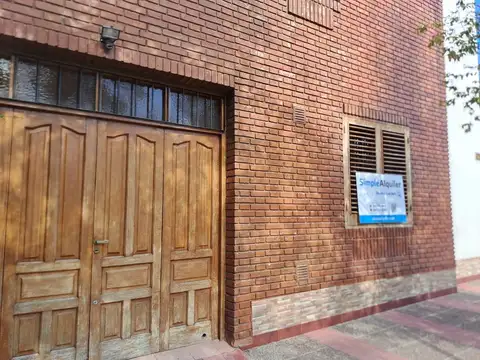 Casa en Alquiler de 4 dormitorios