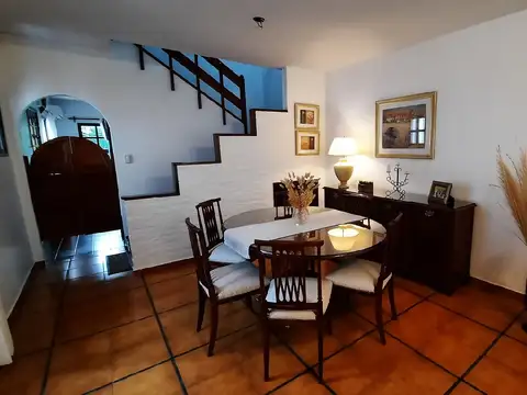 Casa en Venta en Quilmes, USD 250.000