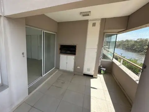 Av Caseros 1700, Piso 3°