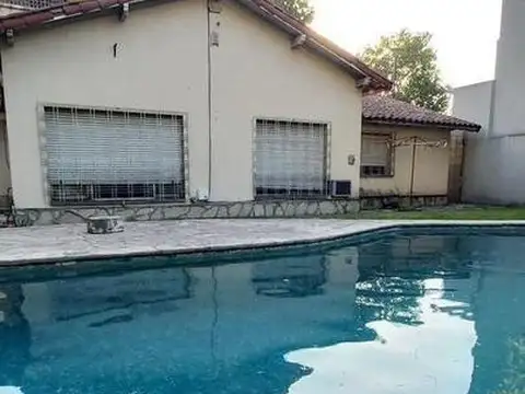 Casa en Venta en Ciudad Jardín del Palomar, USD 295.000
