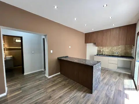 Casa en Venta en Martinez, USD 280.000