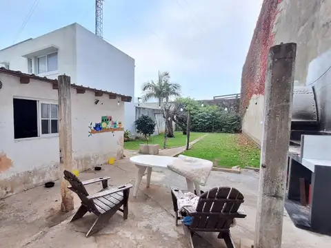Depto Tipo Casa en Venta 68 años