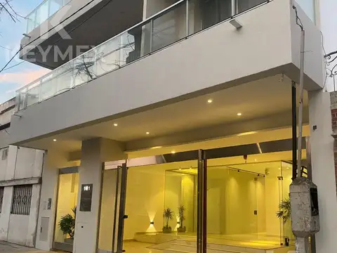 DEPARTAMENTO DE DOS DORMITORIOS C/ COCHERA EN LA PLATA