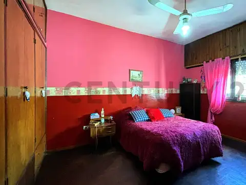 Casa 6 ambientes con 1 baño