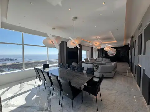 Departamento en Venta con 4 cocheras