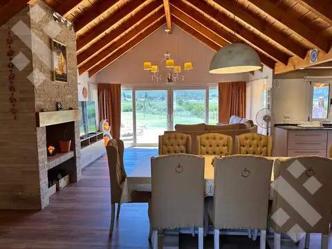 Venta Casa 3 dorm - Apto Crédito - Bº Peñon del Lolog - San Martin De los Andes