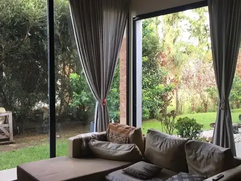 Casa 3 ambientes con 3 baños