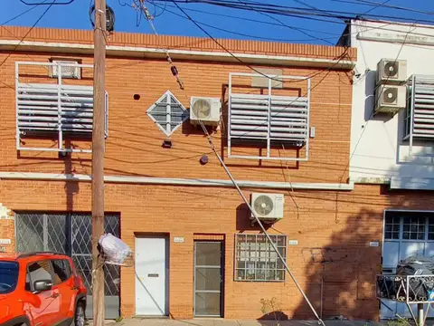 PH AL FRENTE EN PLANTA BAJA  – ENTRADA INDEPENDIENTE