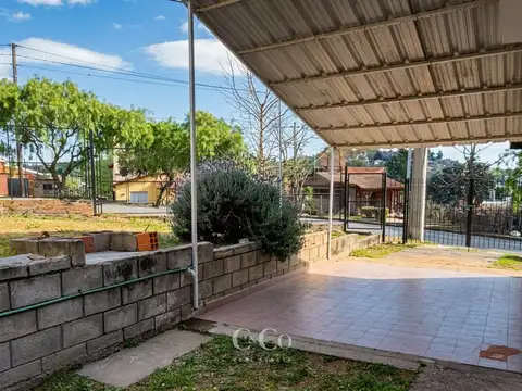 Casa 4 ambientes con 1 baño