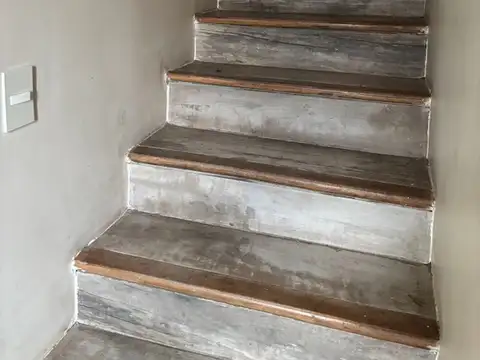 Venta Casa La Pilarica estilo moderno 6 amb