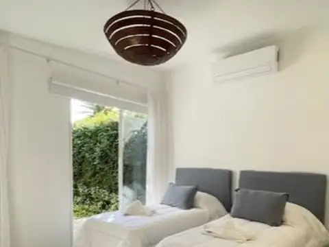 Casa en Alquiler Temporal al Este