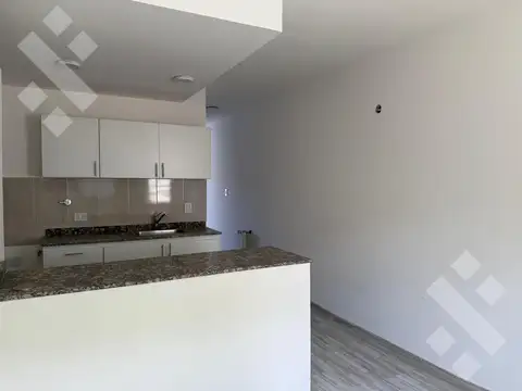 Depto Tipo Casa en Venta en Plottier, USD 125.000