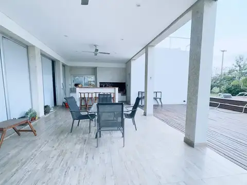 CASA EN VENTA EN AIRES DEL LLANO