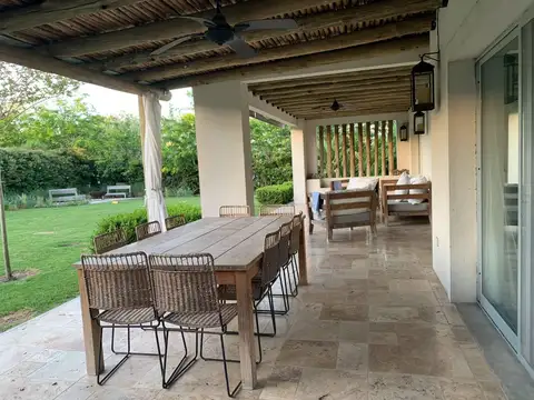 Casa en Alquiler Temporal en Talar Del Lago II, USD 6.000