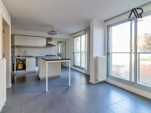 Departamento 4 ambientes con 3 baños