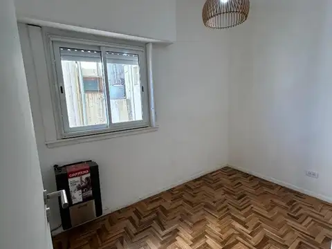 DEPARTAMENTO 3 AMBIENTES LATERAL