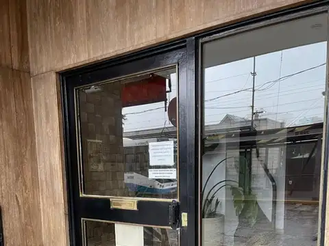 ALQUILER de 2 Ambientes FRENTE A ESTACION LANUS