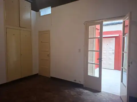 Depto Tipo Casa en Alquiler de Monoambiente