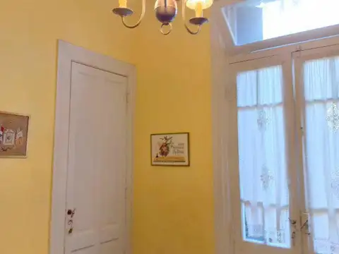 Depto Tipo Casa en Venta de 5 dormitorios