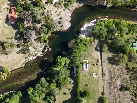 Casa en venta, Zona de la Olla, con costa de río. Santa Rosa de Calamuchita. Cód 1409