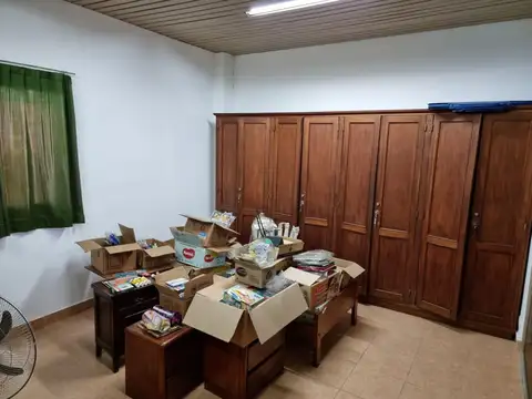 Oficina en Alquiler al Este