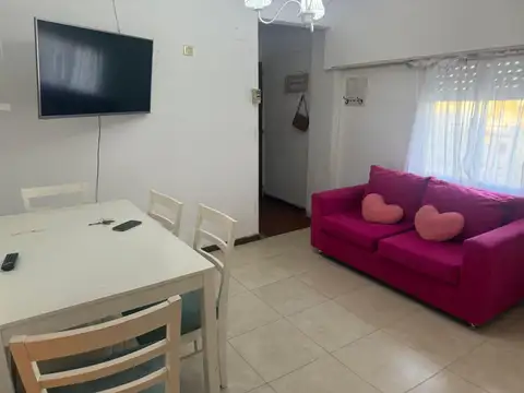 Departamento  2 Ambientes en venta zona Aldrey