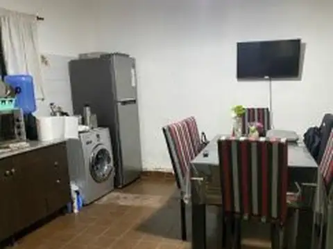 Falucho y caseros , Piso 0