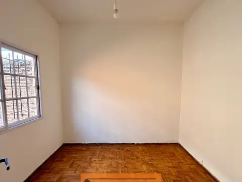 ALQUILER - CASA TIPO PH 3 AMB - CASEROS - TRES DE FEBRERO