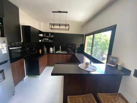 DEPARTAMENTO 2 AMBIENTES CON BALCON Y TERRAZA PROPIA