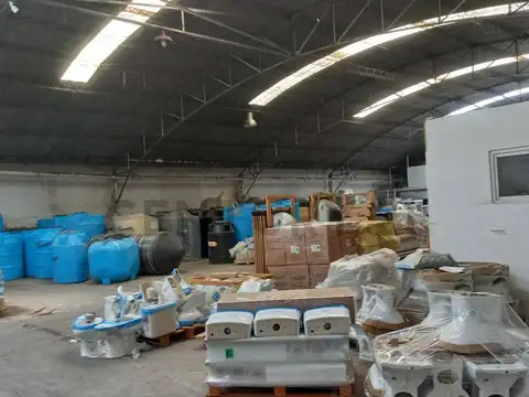 Presidente Juan D Perón 2800, Piso 0