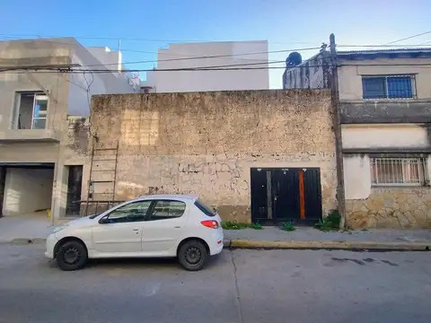 SE VENDE CASA/TERRENO A RECICLAR DE 100 M² EN ECHESORTU