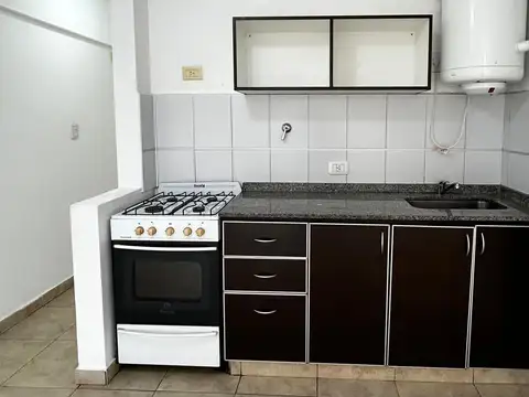 Guemes Torino 25 Morón