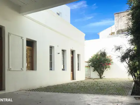 Depto Tipo Casa en Venta de 1 dormitorio