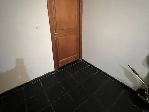 Juan José Paso 200