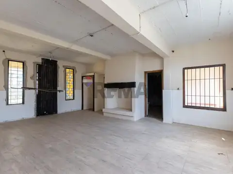 CASA  EN RUTA 1, GRAN TERRENO FORESTADO 