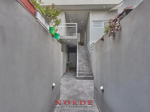 Depto Tipo Casa en Venta de 2 dormitorios
