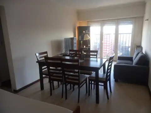 Depto 2 amb piso alto vista abierta