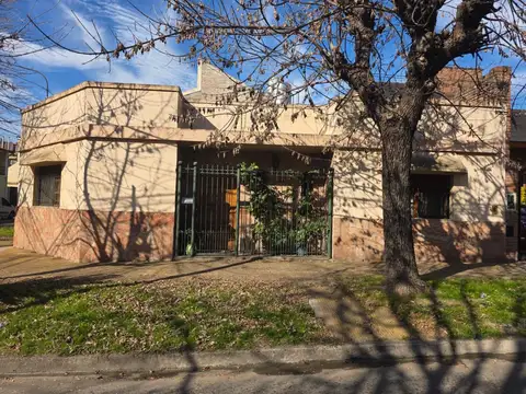 Casa en Alquiler en El Palomar, $ 1.300.000