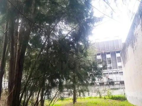 VENTA de Lote Comercial de 576 m² en Pilar Km 50