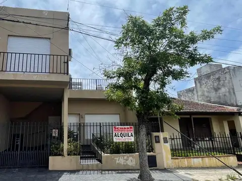Casa - Alquiler - Argentina, Concordia - HIPOLITO YRIGOYEN 1058
