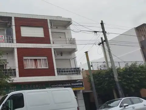 Hermoso depto de 2 ambientes al frente