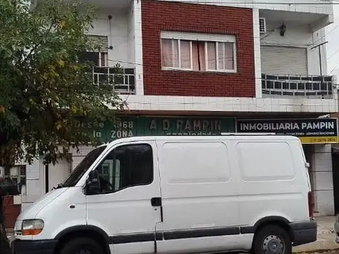Eva Peron 500, Piso 2
