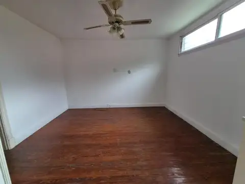 Depto Tipo Casa en Alquiler 66 años