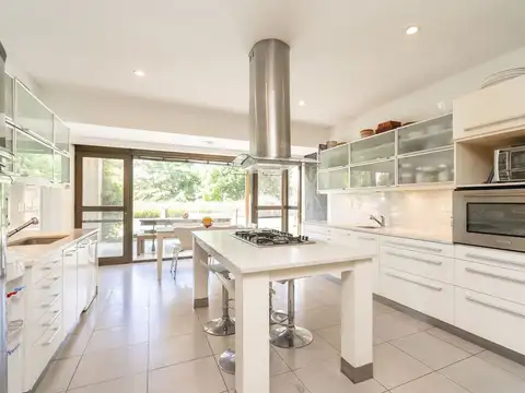 Casa en Venta en Ayres De Pilar, USD 760.000